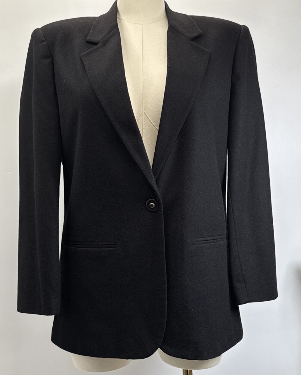Vintage Sag Harbor Jacket Blazer Womens size 14 Black 100% Wool